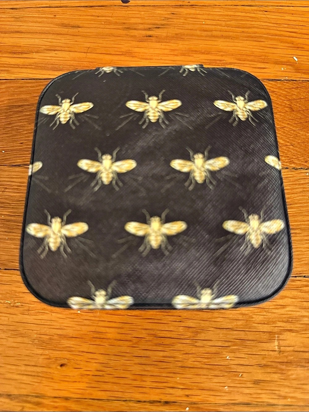 Bee Bag and Bee Print Jewelry Case in Black & Gold